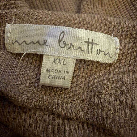 Nine Britton Women's XXL Ruched Side Scoop Neck Draped Rib Knit Asymmetrical Top - Picture 5 of 6